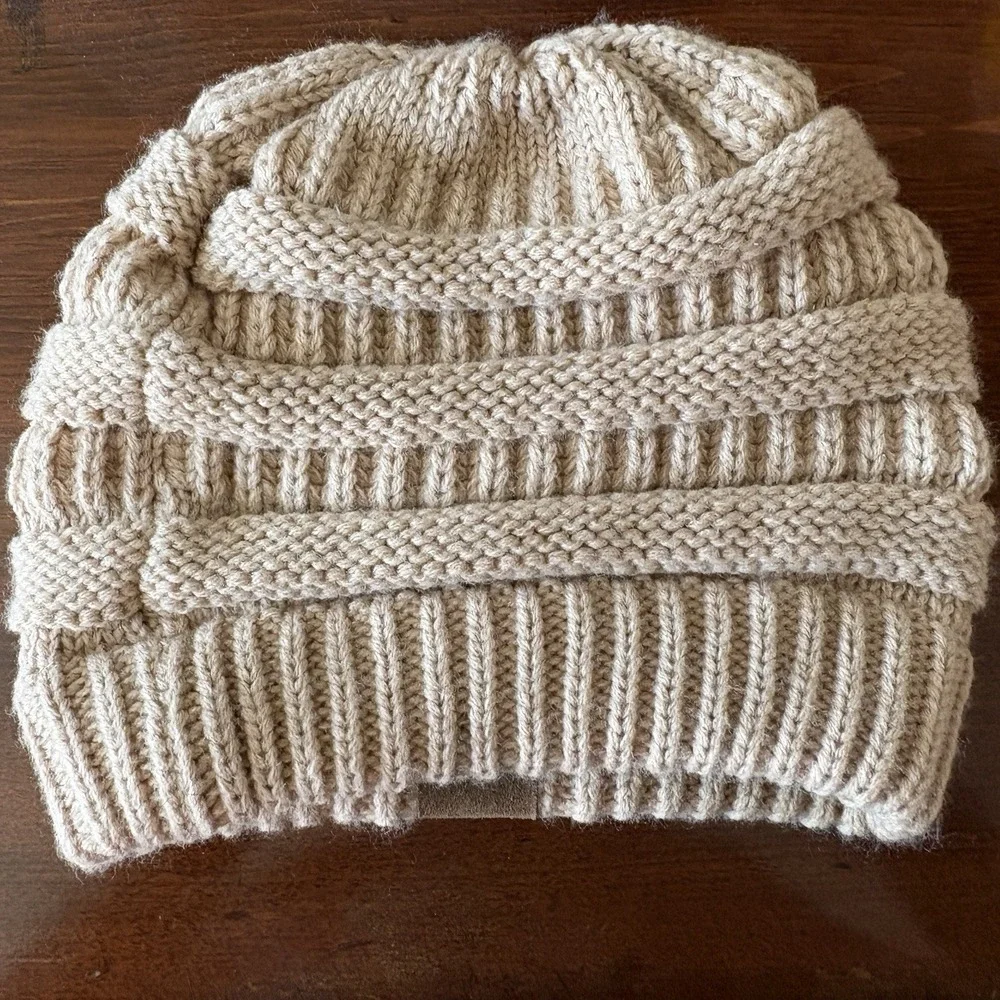 CC Winter Beanie‎ Knit Thick Hat Unisex Men & Women Solid Color - Oatmeal/Cream